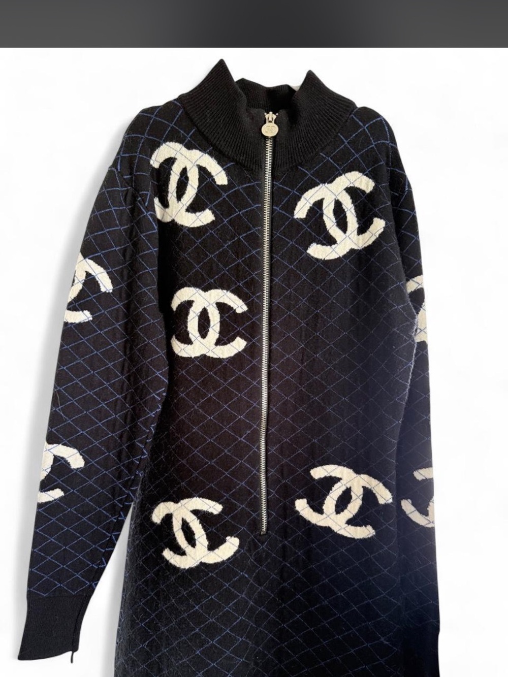 CHANEL Black Quilted Logo-Print Jumpsuit - Picture 5 of 10